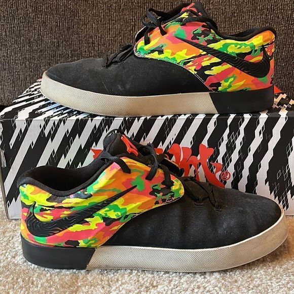 Nike KD Vulc 2 shoes, size 7Y - Picture 2 of 5